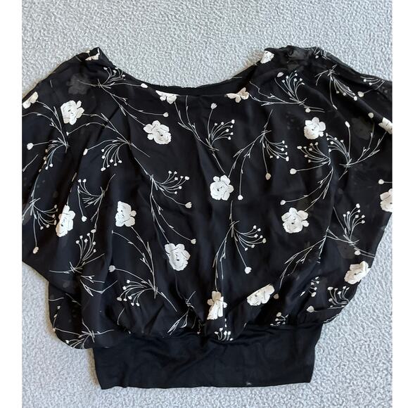 Karen Kane Top Medium Oversied Relaxed Floral Long Sleeve Classic Black Blouse - Picture 5 of 15